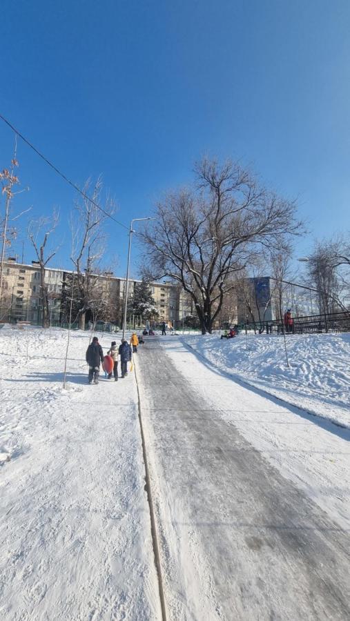 Apart Рядом С Mega Аlma-Ata Almaty Exteriér fotografie